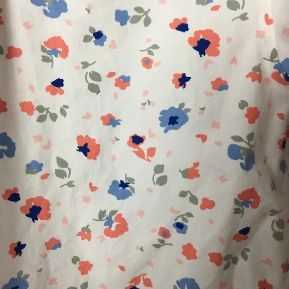 L.L. Bean Floral Blouse Wrinkle Free Button Up Top XXS Pink Blue Flowers - Picture 5 of 8